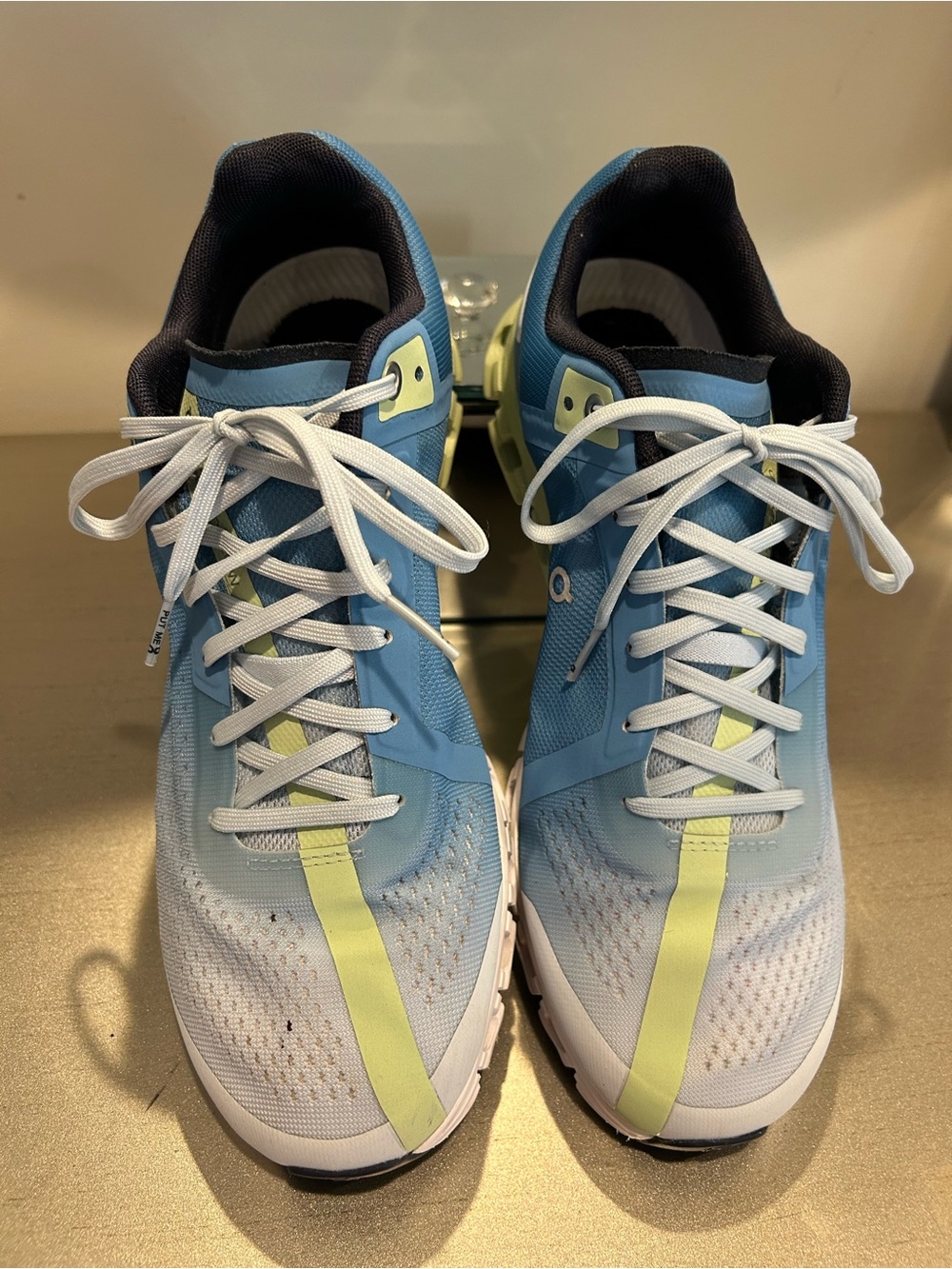On Running Women's Shoes in Blue & White - Picture 3 of 10